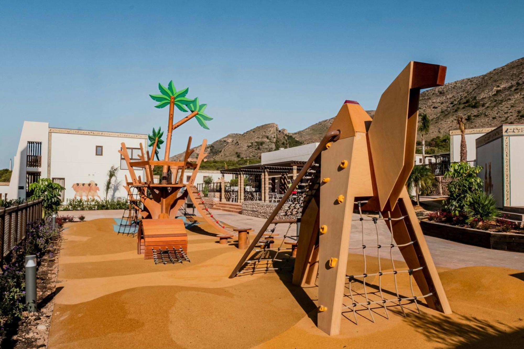 Grand Luxor Village Benidorm Exteriör bild